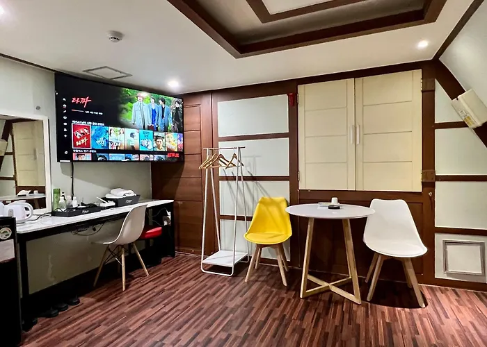 Picasso Hotel